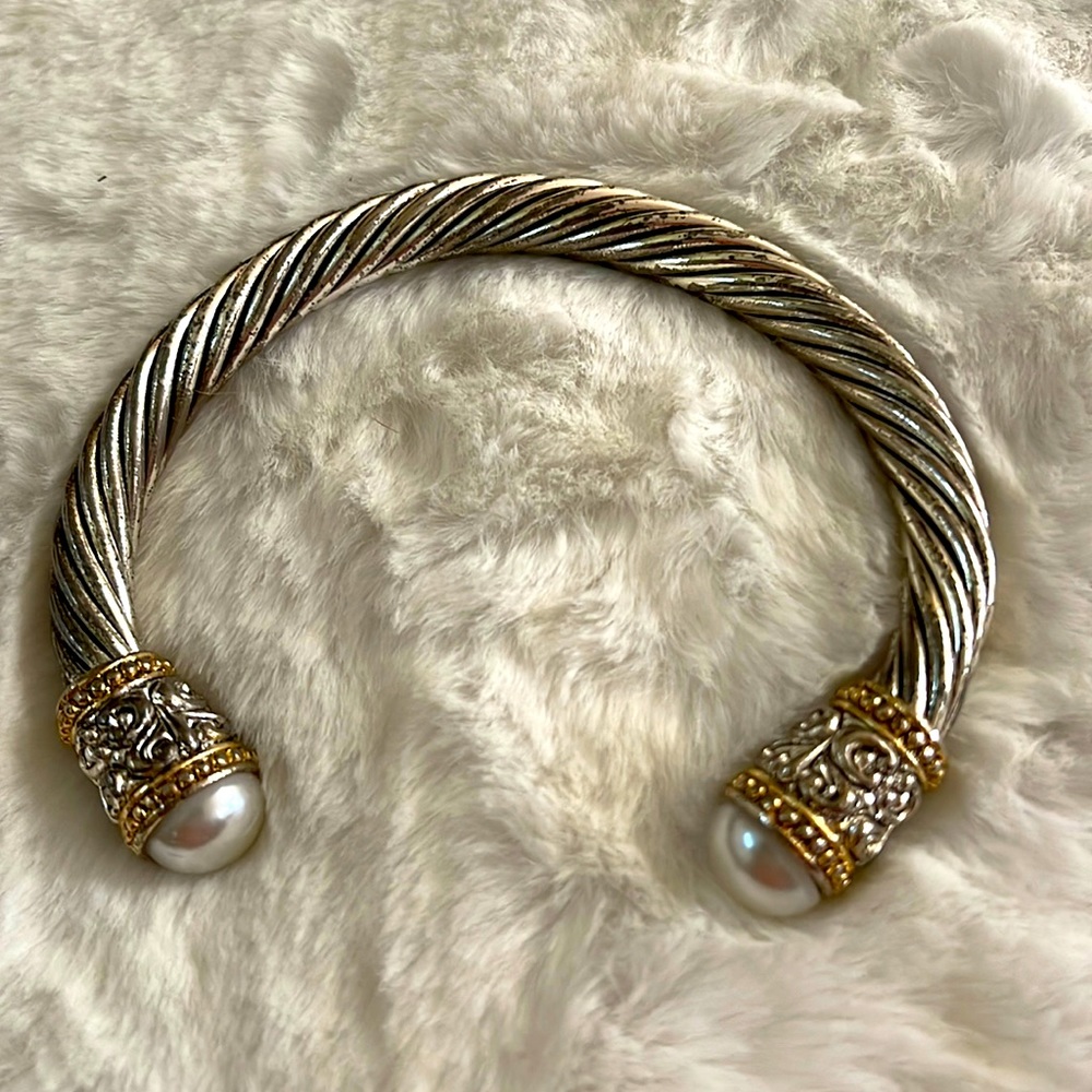 Very thick cable bangle bracelet